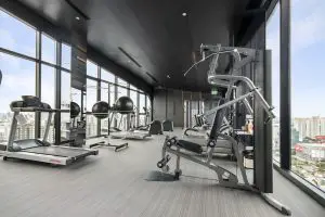 Do Gyms Have Inversion Tables?